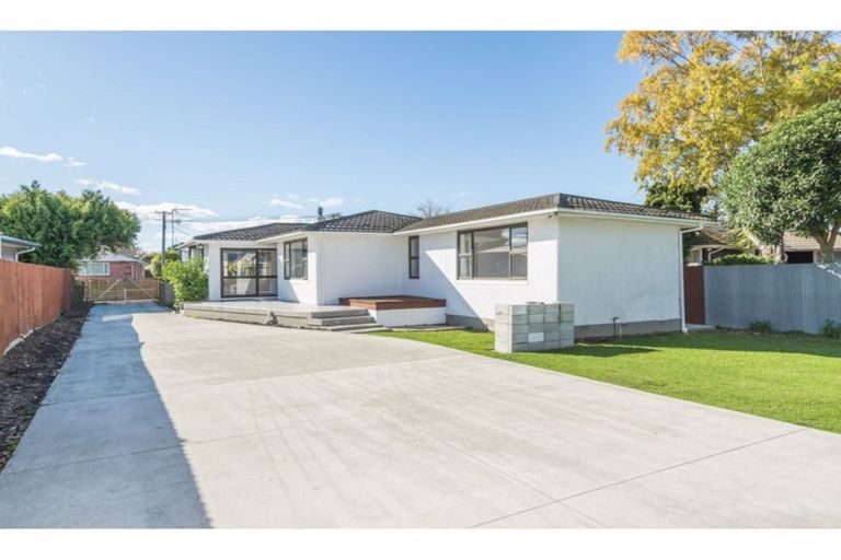 Photo of property in 11 Bainton Street, Bishopdale, Christchurch, 8053
