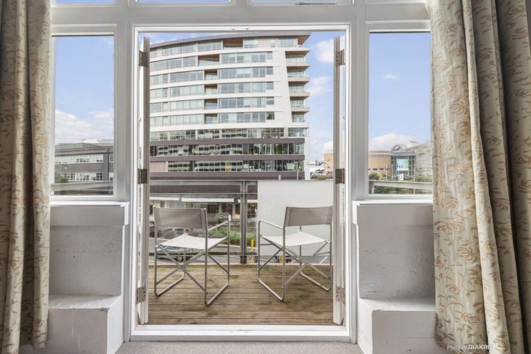 Photo of property in Aulsebrooks Apartments, 7/178 Wakefield Street, Te Aro, Wellington, 6011