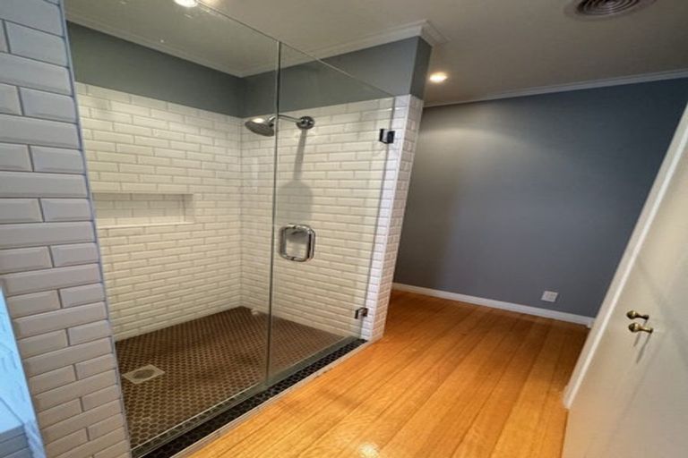 Photo of property in 29 Maida Vale Road, Roseneath, Wellington, 6011