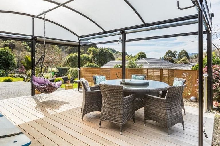 Photo of property in 94 Maui Pomare Road, Nikau Valley, Paraparaumu, 5032