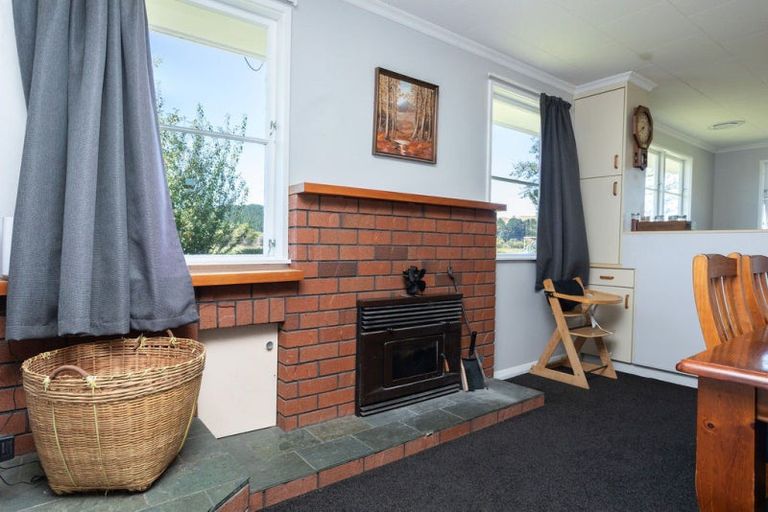 Photo of property in 423 Oringi Road, Dannevirke, 4972