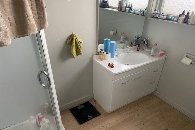 Photo of property in 42 Suva Street, Upper Riccarton, Christchurch, 8041