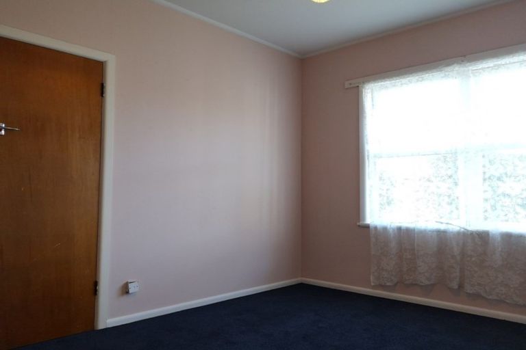 Photo of property in 24 Liston Crescent, Hillcrest, Hamilton, 3216