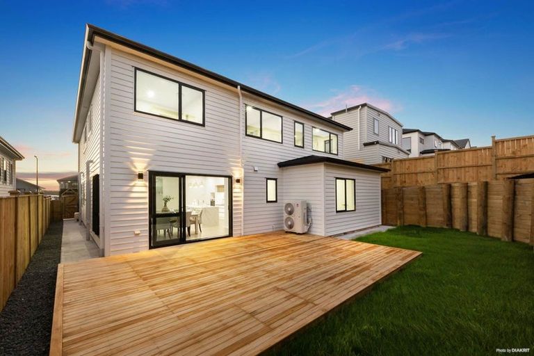 Photo of property in 34 Hauhake Road, Flat Bush, Auckland, 2019