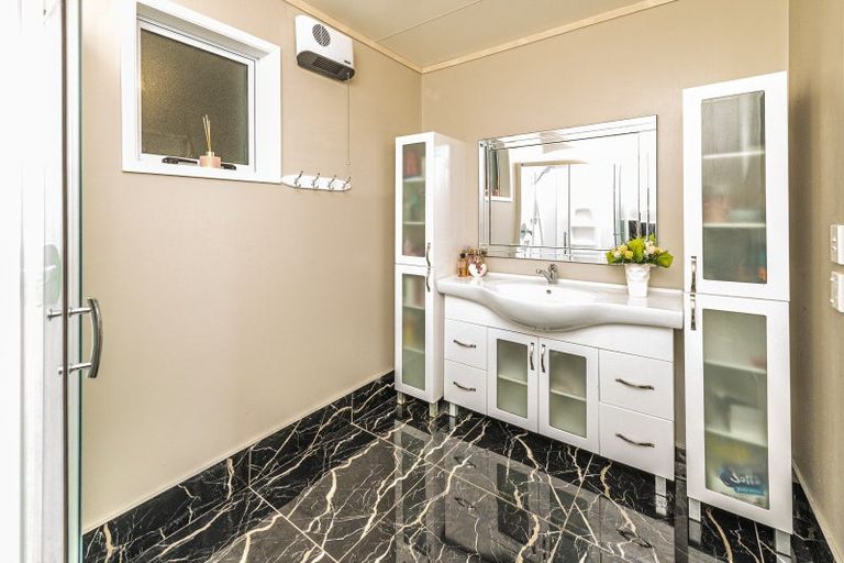 Photo of property in 100 Western Line, Brunswick, Whanganui, 4571