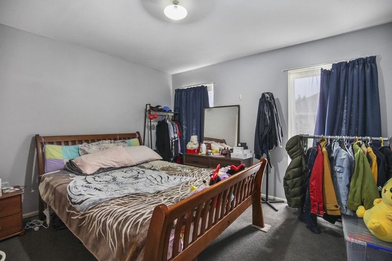 Photo of property in 2/3 Meadow Street, Papanui, Christchurch, 8052