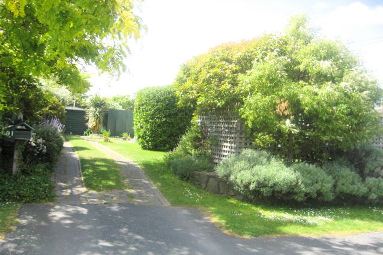 Photo of property in 91 Martin Avenue, Beckenham, Christchurch, 8023