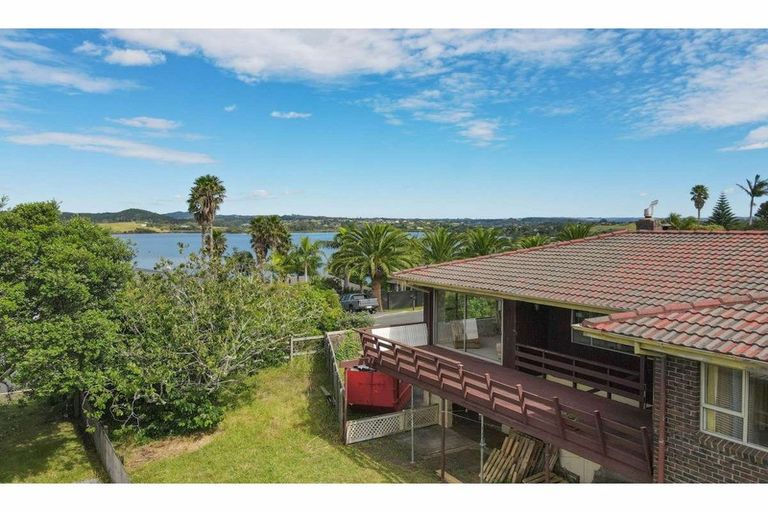 Photo of property in 39 Rangitane Loop Road, Kerikeri, 0294