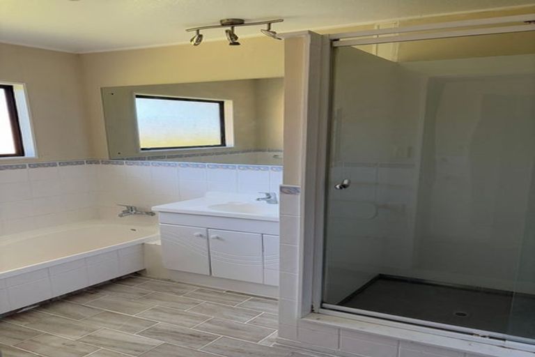 Photo of property in 4/64 Marne Road, Papakura, 2110