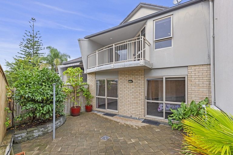 Photo of property in 6/20 Ruakiwi Road, Hamilton Lake, Hamilton, 3204