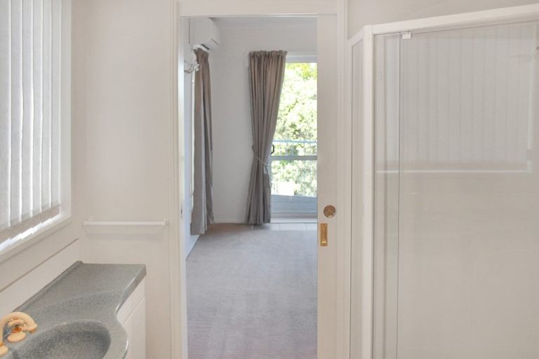 Photo of property in 1 Harry Ell Drive, Cashmere, Christchurch, 8022