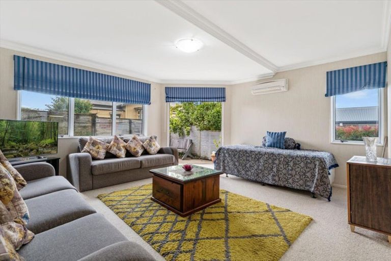 Photo of property in 35 Oxford Street, Te Puke, 3119