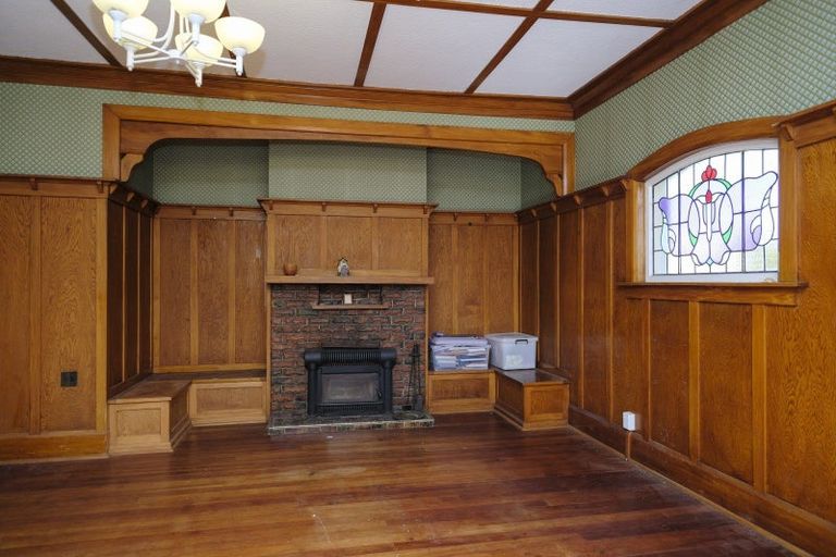 Photo of property in 2 Maine Street, Dannevirke, 4930