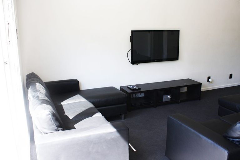 Photo of property in 227 Bealey Avenue, Christchurch Central, Christchurch, 8013