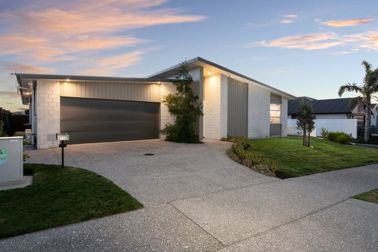 Photo of property in 116 Palm Springs Boulevard, Papamoa Beach, Papamoa, 3118