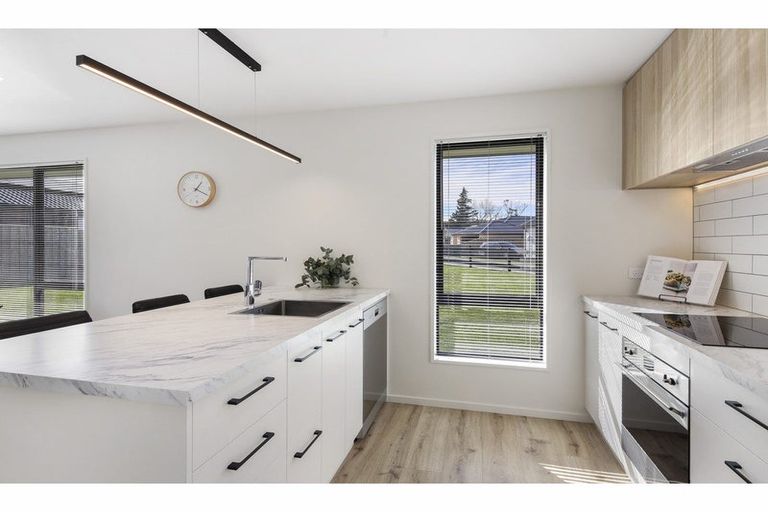 Photo of property in 26 Foster Place, Amberley, 7410