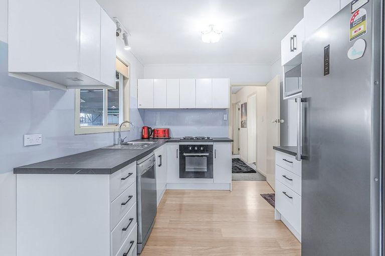 Photo of property in 4 Totara Drive, St Andrews, Hamilton, 3200