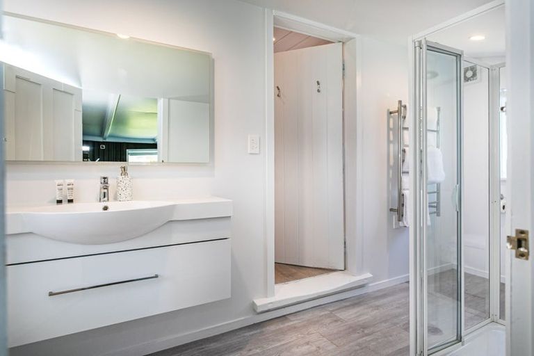 Photo of property in 316 Wharf Road, Coromandel, 3506