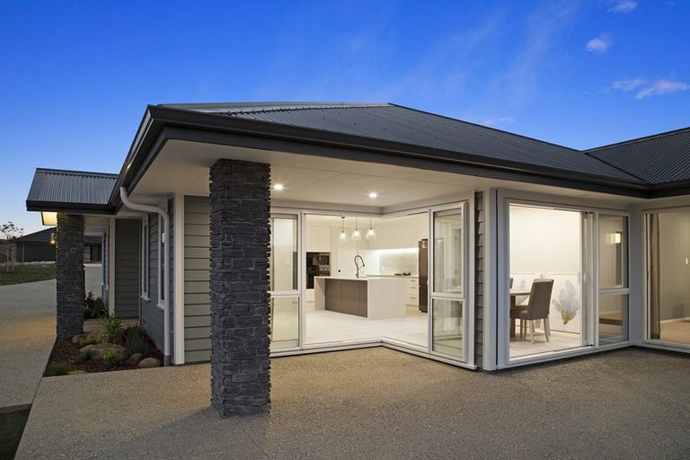 Photo of property in 72 Hitchen Road, Pokeno, 2402