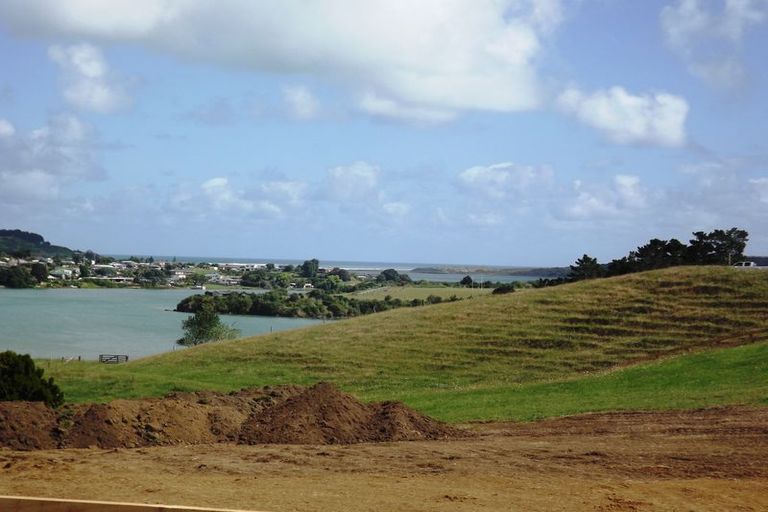 Photo of property in 245 Hills Road, Raglan, 3295