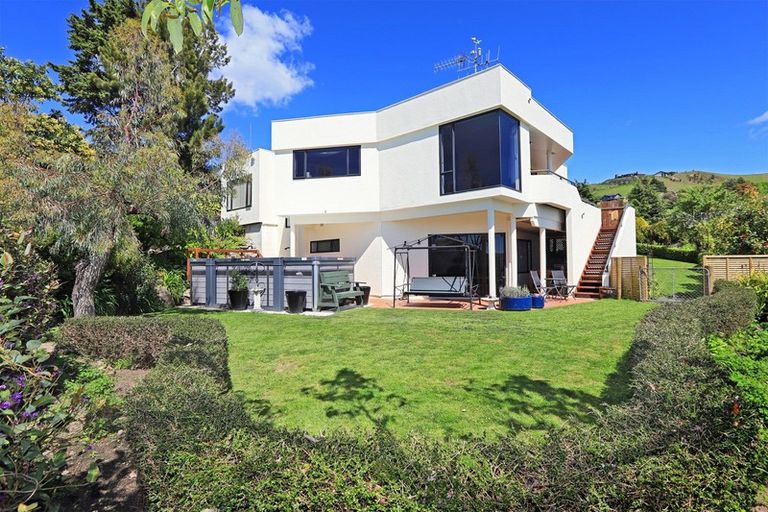 Photo of property in 49 Churchill Drive, Taradale, Napier, 4112