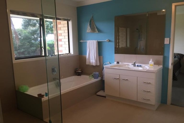 Photo of property in 16 Rarere Terrace, Kerikeri, 0230