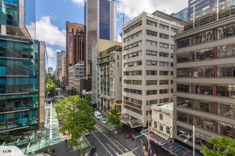 Photo of property in Guardian Apartments, 503/105 Queen Street, Auckland Central, Auckland, 1010