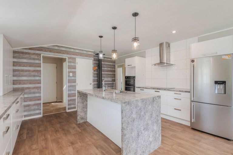 Photo of property in 2a Pollen Street, Woodville, 4920