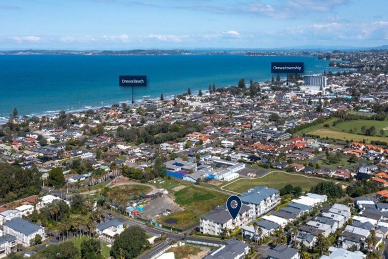 Photo of property in 48 Rewa Rewa Lane, Orewa, 0931