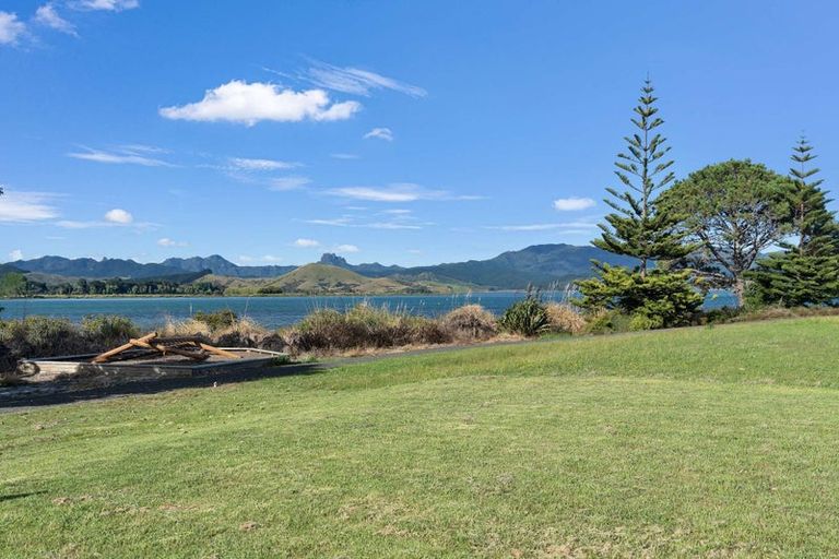 Photo of property in 30 Taniwha Place, Matarangi, 3592