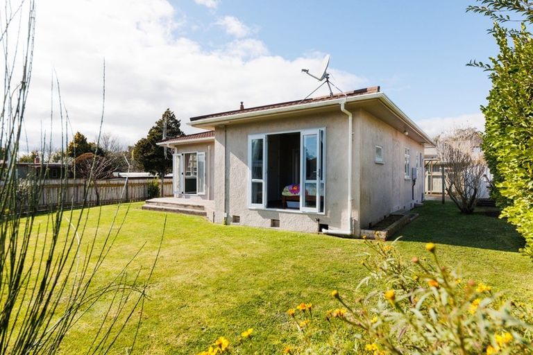 Photo of property in 113 Waterloo Crescent, Hokowhitu, Palmerston North, 4410