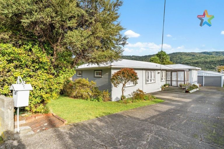 Photo of property in 42 Coast Road, Wainuiomata, Lower Hutt, 5014