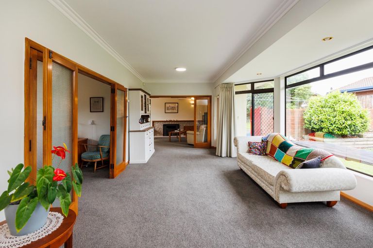 Photo of property in 5 Ashburn Lane, Awapuni, Palmerston North, 4412