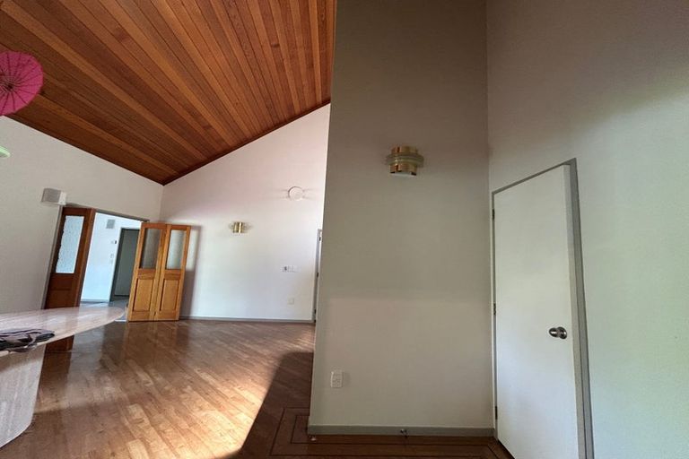 Photo of property in 70 Jack Paterson Road, Opaheke, Papakura, 2584
