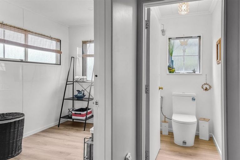 Photo of property in 11 Cape Foulwind Road, Carters Beach, Westport, 7892