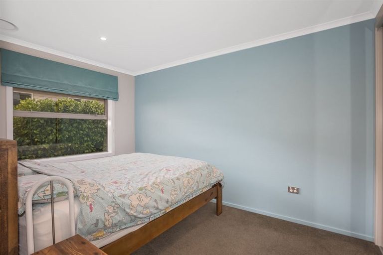 Photo of property in 27 John Burke Drive, Aotea, Porirua, 5024