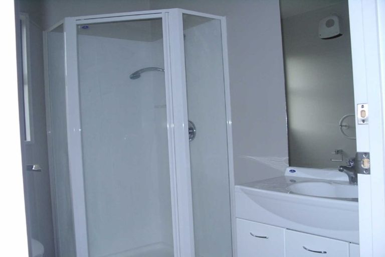 Photo of property in 1/450 Barbadoes Street, Edgeware, Christchurch, 8013