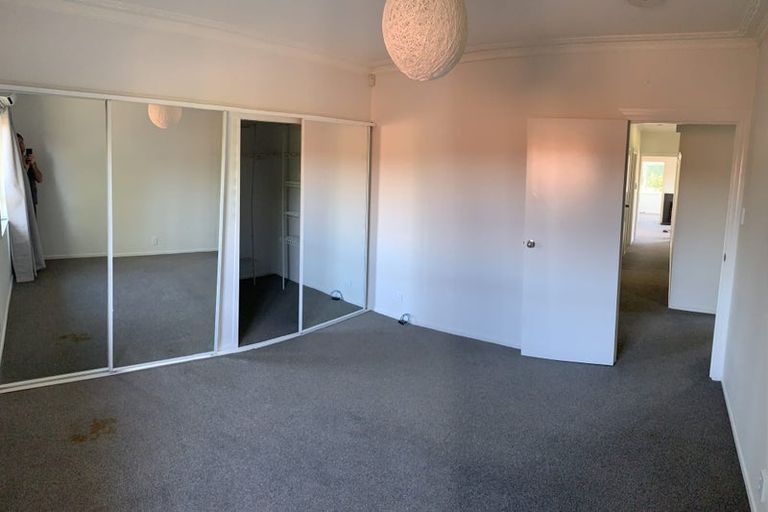 Photo of property in 549 Great South Road, Rosehill, Papakura, 2113
