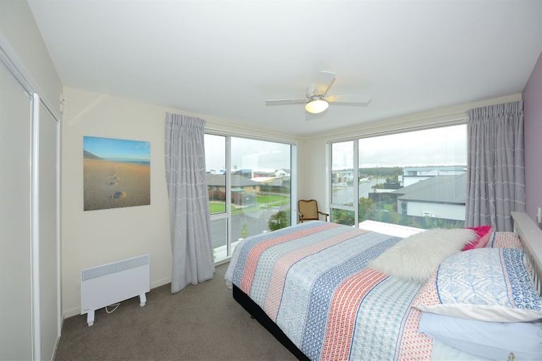 Photo of property in 88b Aston Drive, Waimairi Beach, Christchurch, 8083
