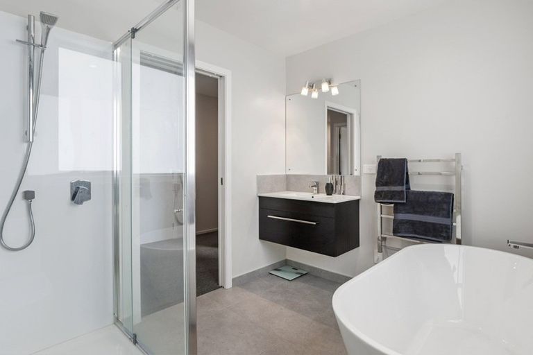 Photo of property in 11 Mangakino Road, Raglan, 3295