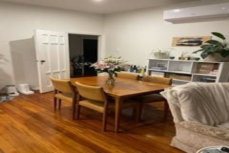 Photo of property in 73 Bell Road, Waiwhetu, Lower Hutt, 5010