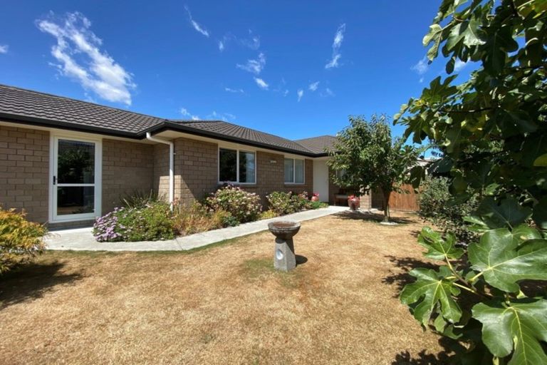 Photo of property in 46 Armstrong Avenue, Carterton, 5713