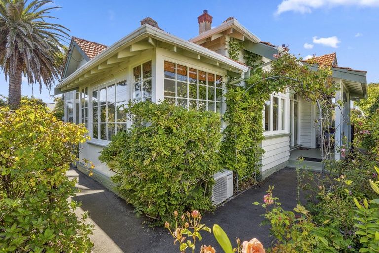 Photo of property in 14 Auld Street, Saint Kilda, Dunedin, 9012