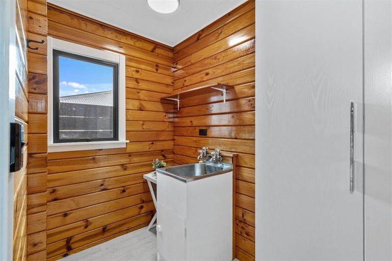 Photo of property in 2/293 Burwood Road, Burwood, Christchurch, 8083