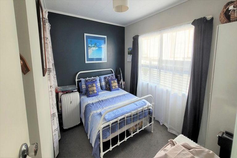 Photo of property in 79a Simpson Road, Papamoa Beach, Papamoa, 3118