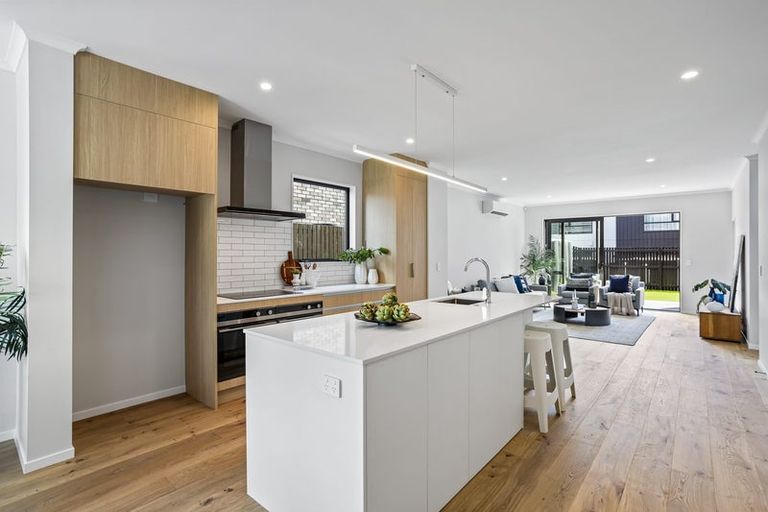 Photo of property in 18 Clark Road, Hobsonville, Auckland, 0616