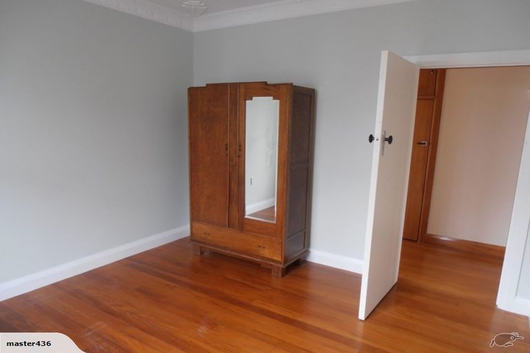Photo of property in 25 Guy Avenue, Takaro, Palmerston North, 4410