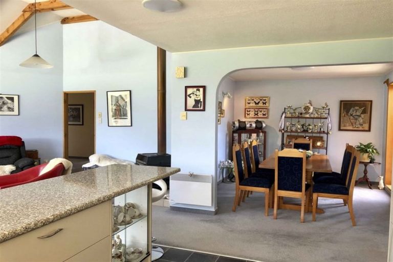 Photo of property in 141 Drysdale Road, Myross Bush, Invercargill, 9872