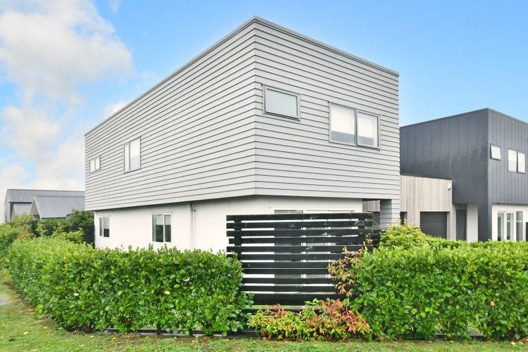 Photo of property in 27 Jutland Road, Pukekohe, 2120