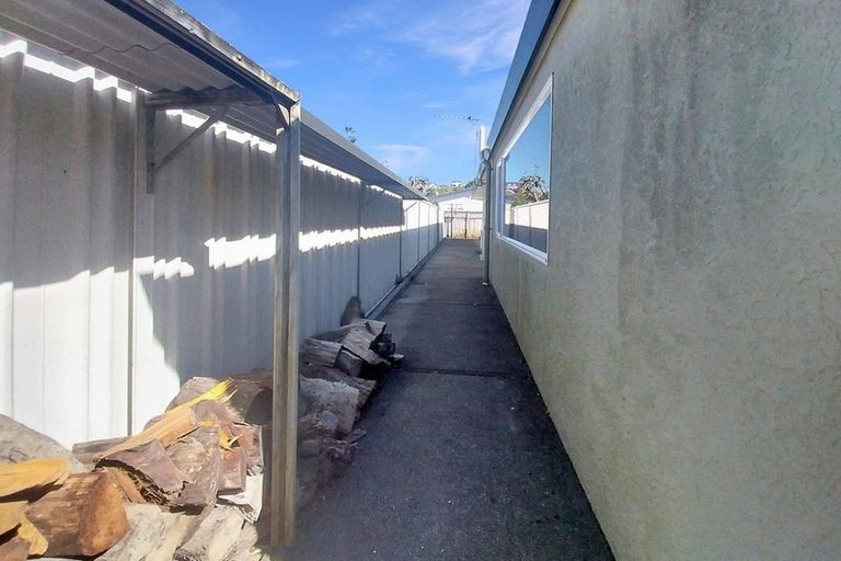 Photo of property in 1 Pukekura Place, Taradale, Napier, 4112